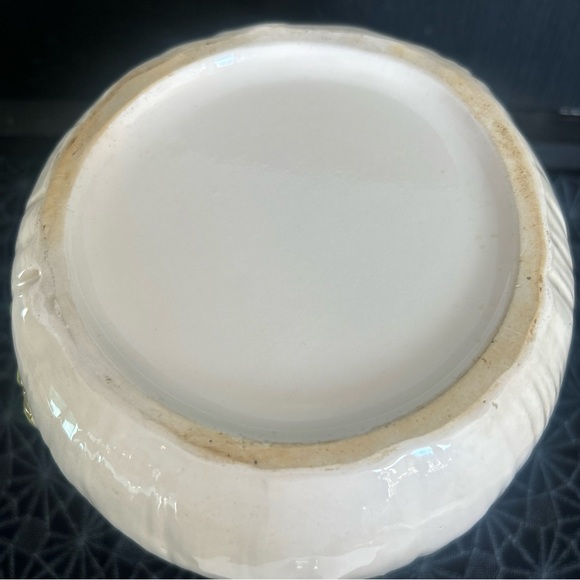 Vtg Merry Mushroom Ceramic Canister 9” with Lid 1970’s - Picture 9 of 12